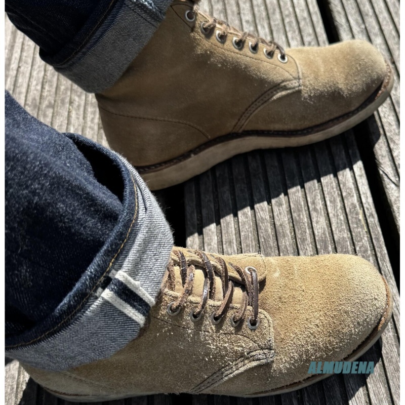 Vintage Fashion Boots - Beige Faux Suede Lace-Up Work Boots