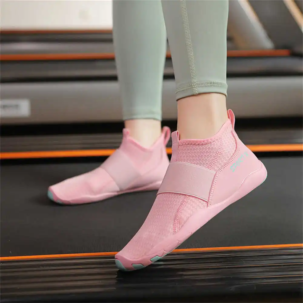Light Hi Tops Sneakers Purple  - مراجعة Vintage Fashion Collecting And Wearing Designer Classics وسعره