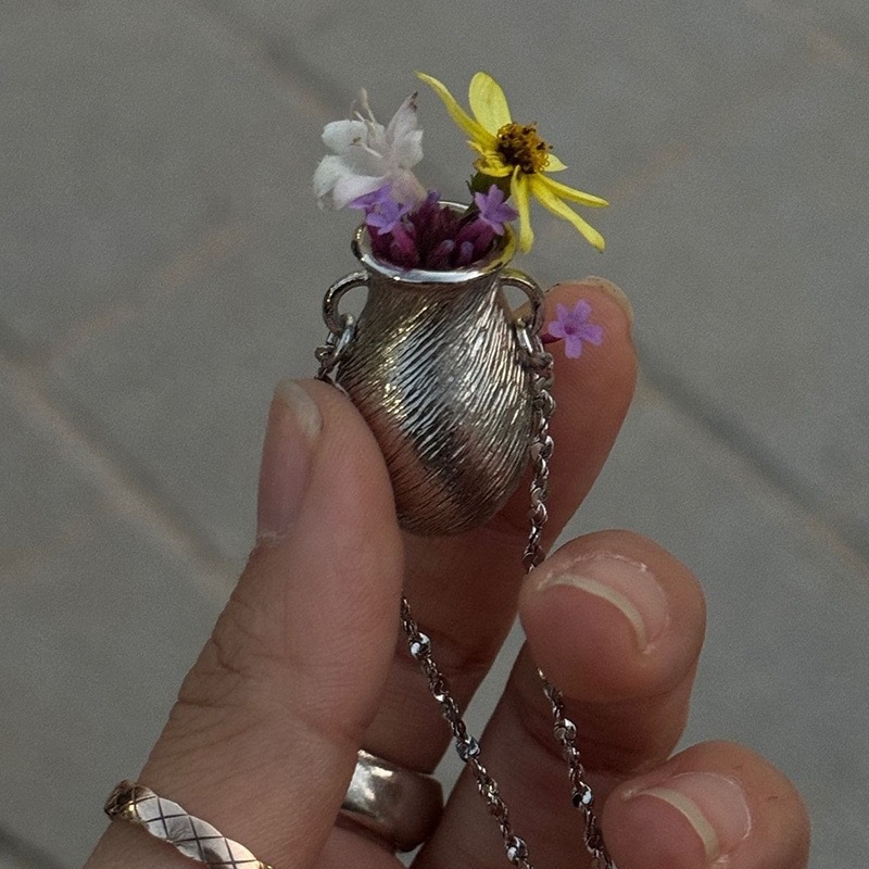 New Flower Bouquet Necklace We - مراجعة Vintage Fashion Sketches وسعره