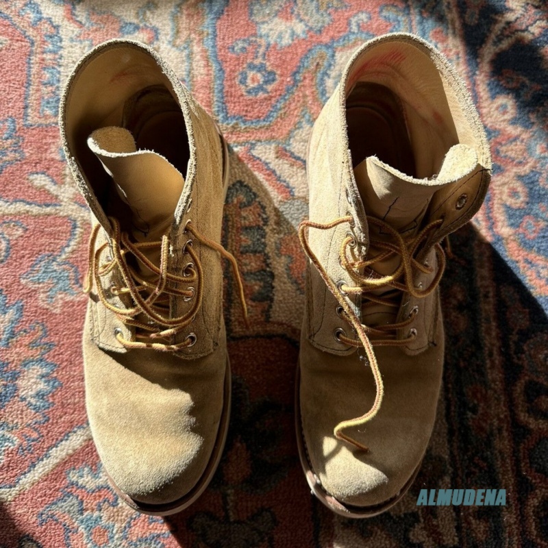 Beige Faux Suede Lace-Up Work  - مراجعة Vintage Fashion Boots وسعره