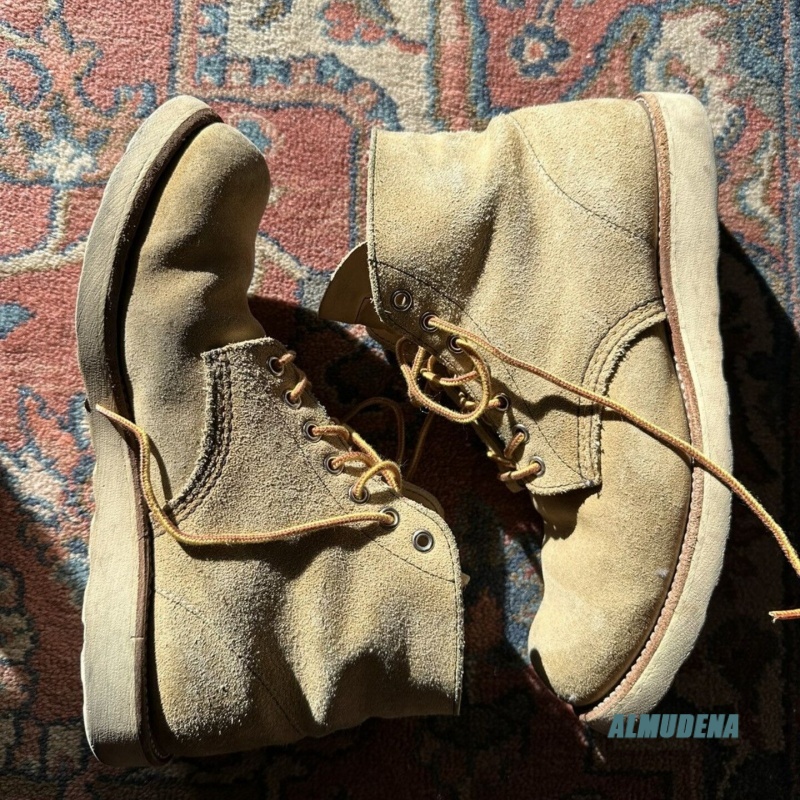 Beige Faux Suede Lace-Up Work  - مراجعة Vintage Fashion Boots وسعره