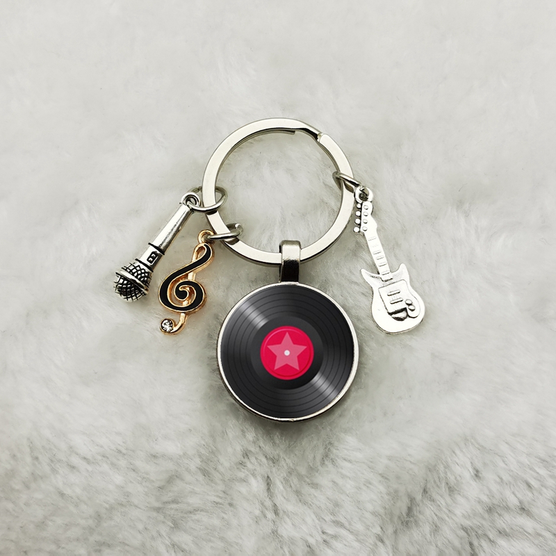 Classic Retro Vinyl Record Key - مراجعة Vintage Vibes Fashion وسعره
